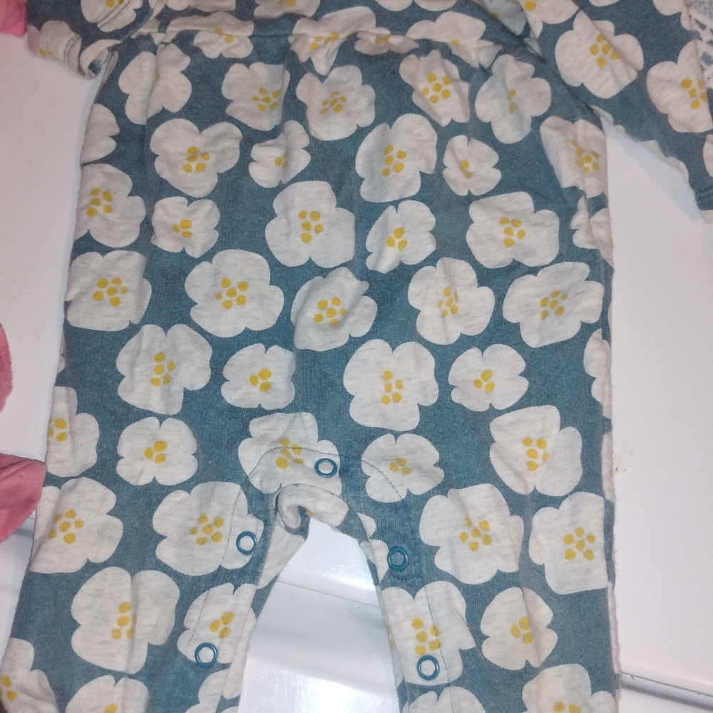 Charming Floral Kids Bodysuit in Blue and White